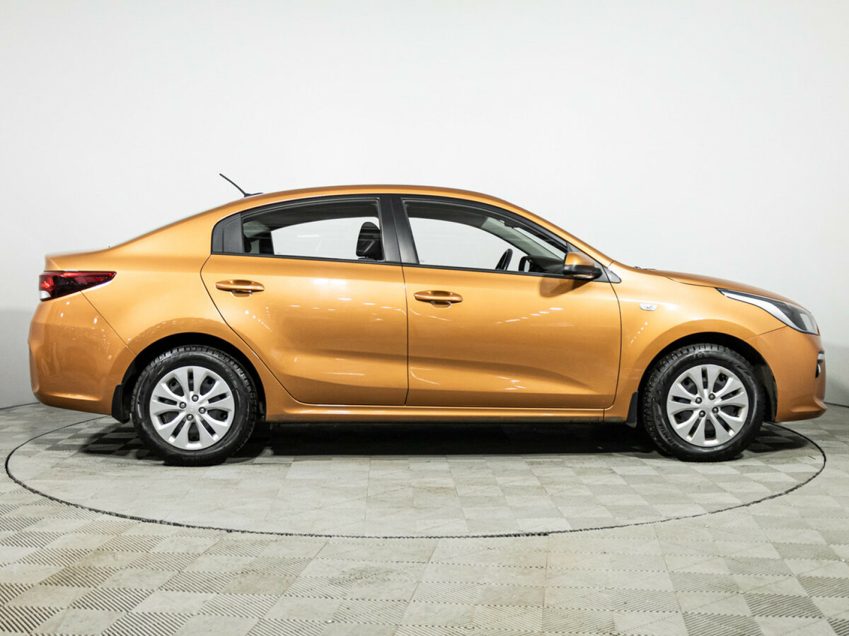 Купить Kia Rio с пробегом. Фото: #3