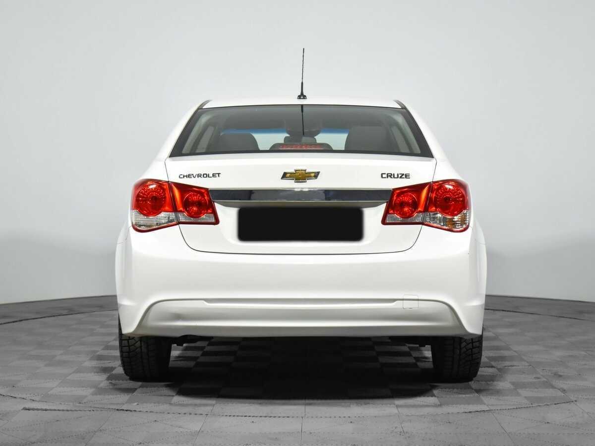 Купить Chevrolet Cruze с пробегом. Фото: #5