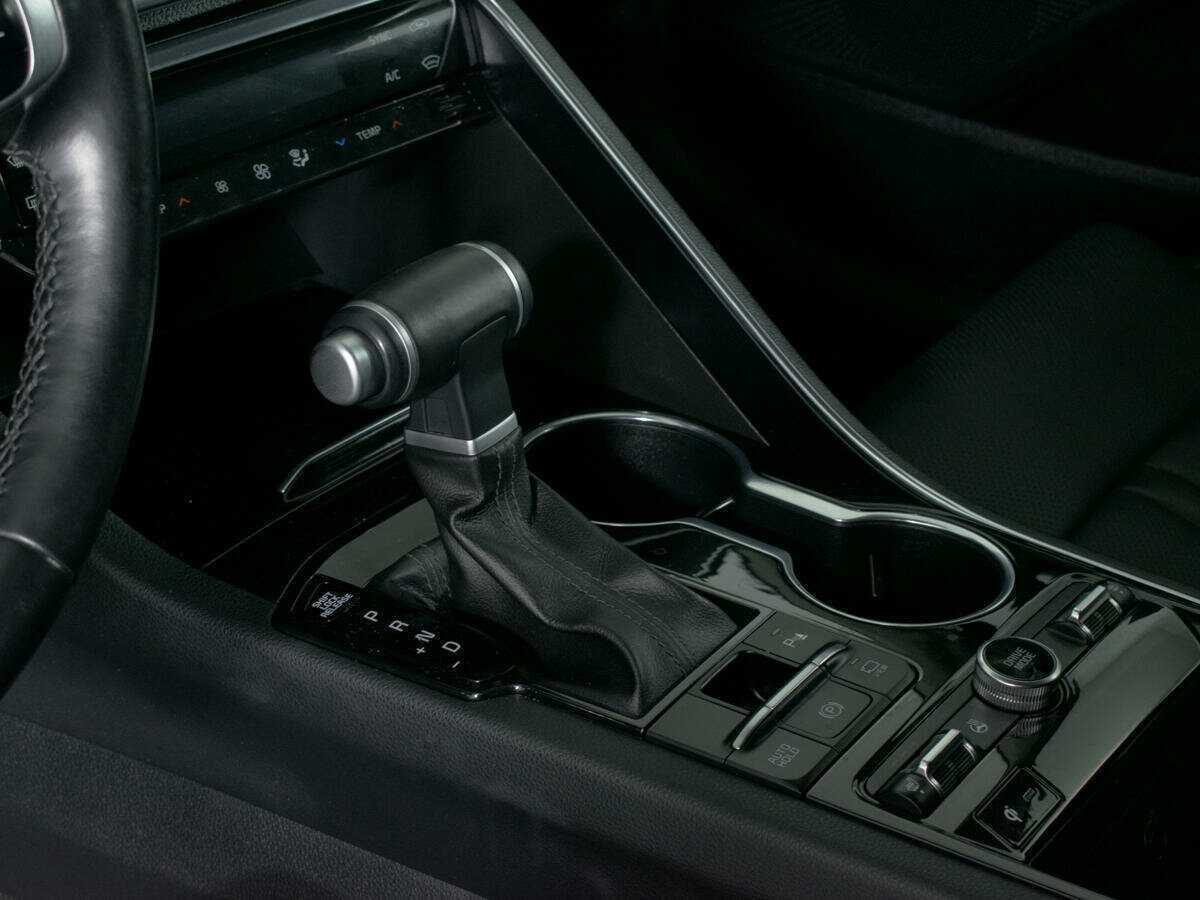 Купить Kia K5 с пробегом. Фото: #18