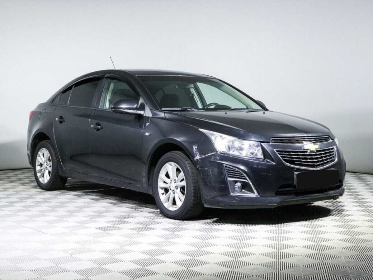Купить Chevrolet Cruze с пробегом. Фото: #2