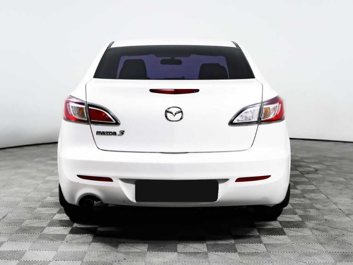 Купить Mazda 3 с пробегом. Фото: #5