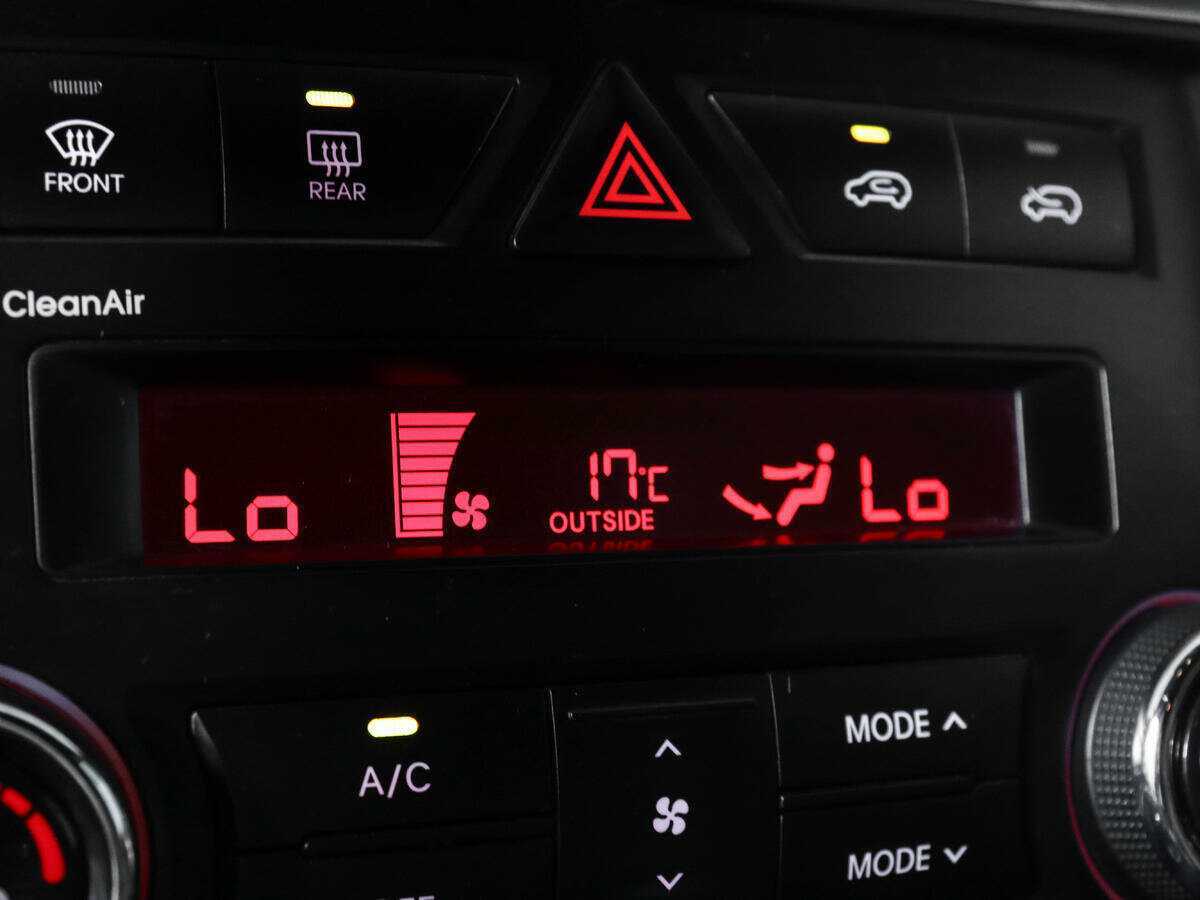 Купить Kia Sorento с пробегом. Фото: #14