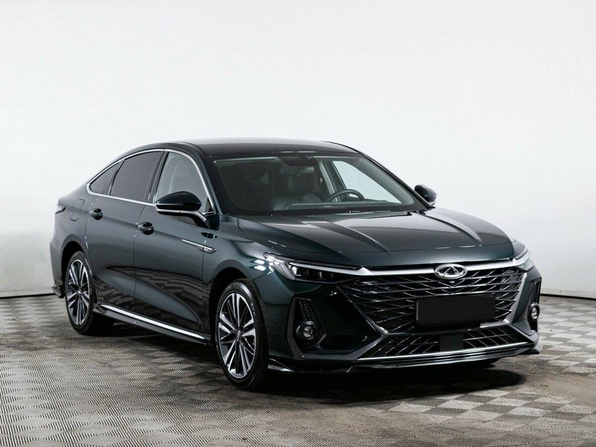 Купить Chery Arrizo 8 с пробегом. Фото: #2