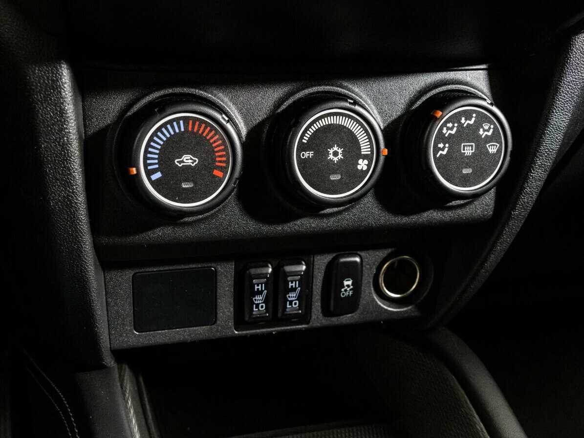 Купить Mitsubishi ASX с пробегом. Фото: #11