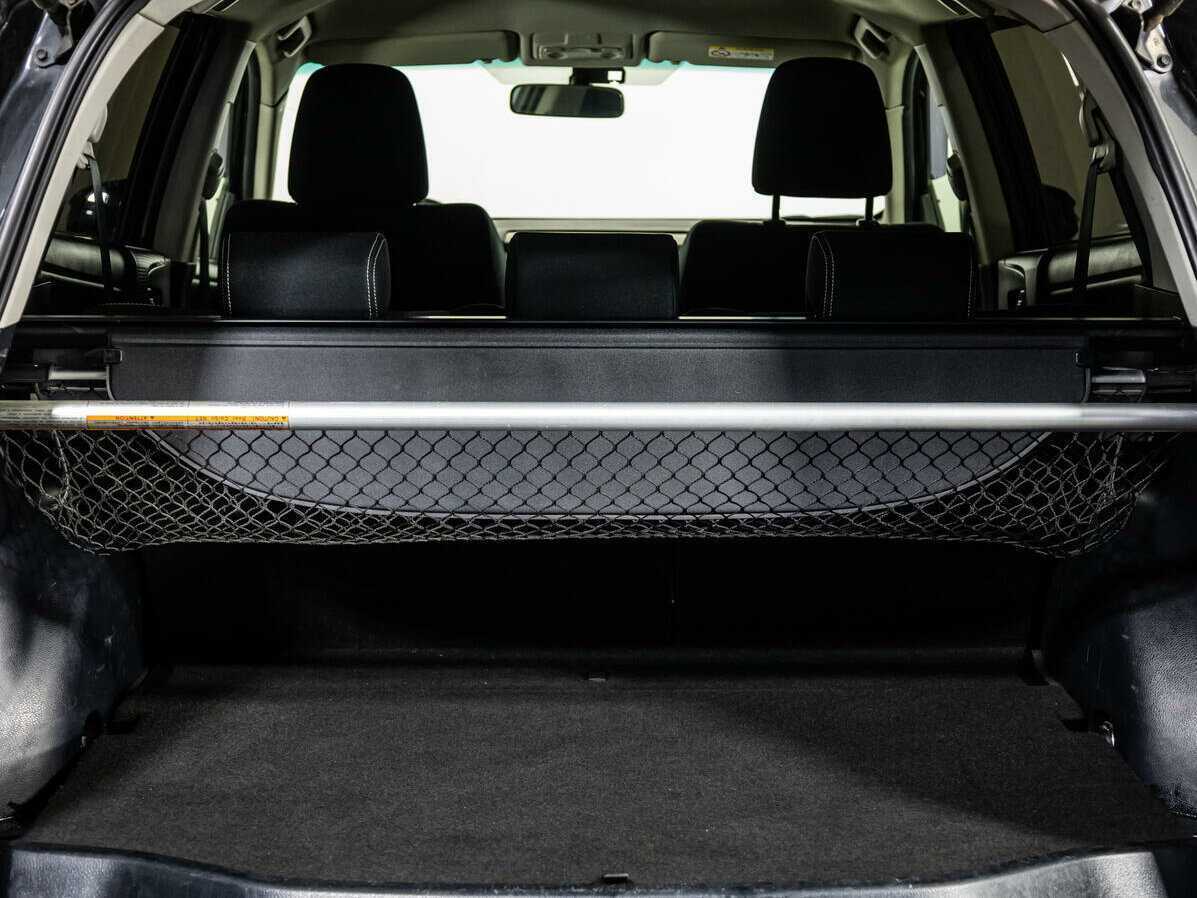 Купить Toyota RAV4 с пробегом. Фото: #15