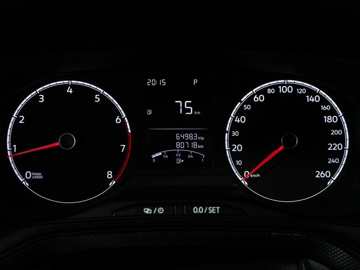 Купить Volkswagen Polo с пробегом. Фото: #11