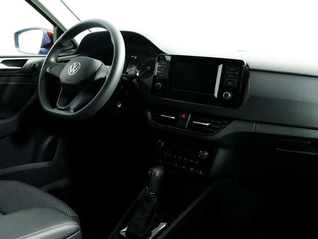 Купить Volkswagen Polo с пробегом. Фото: #8