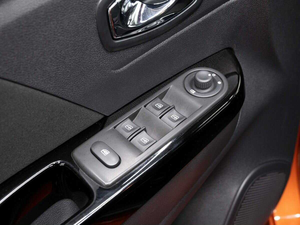 Купить Renault Kaptur с пробегом. Фото: #15