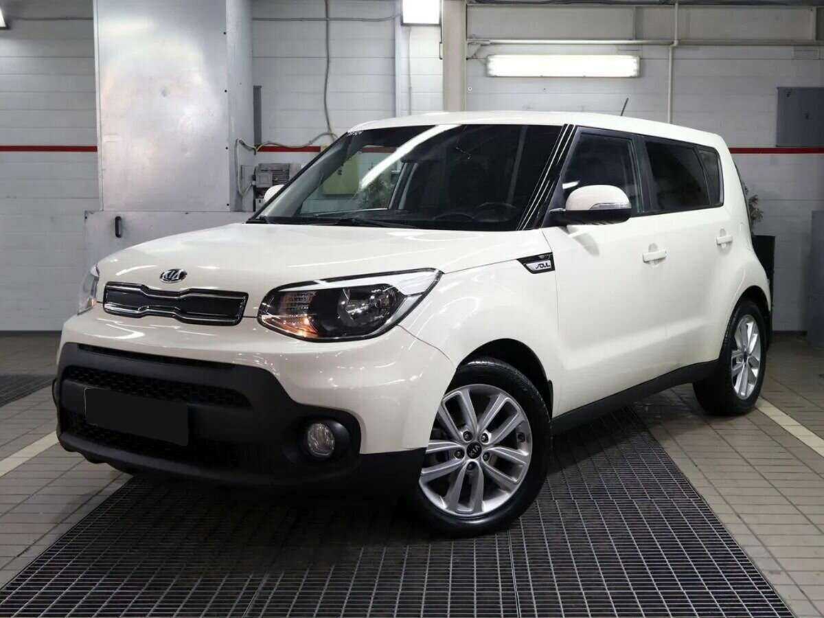 Купить Kia Soul с пробегом. Посмотреть фото