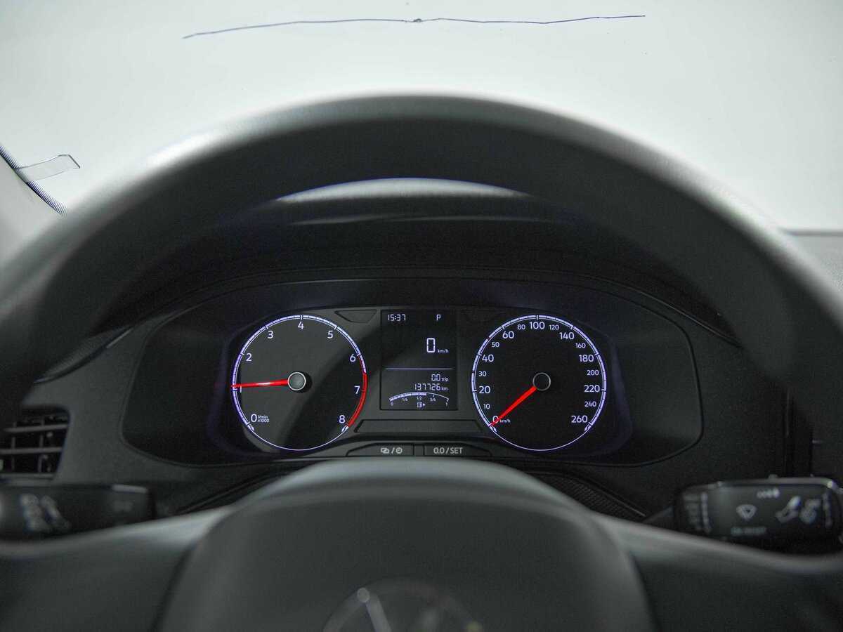 Купить Volkswagen Polo с пробегом. Фото: #7