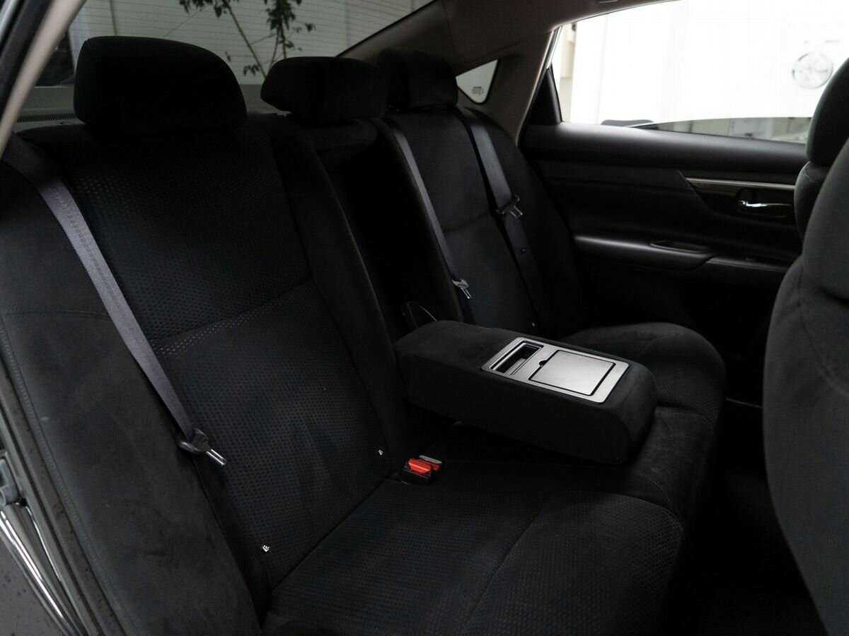 Купить Nissan Teana с пробегом. Фото: #7