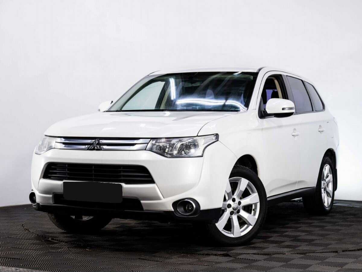 Купить Mitsubishi Outlander с пробегом. Посмотреть фото