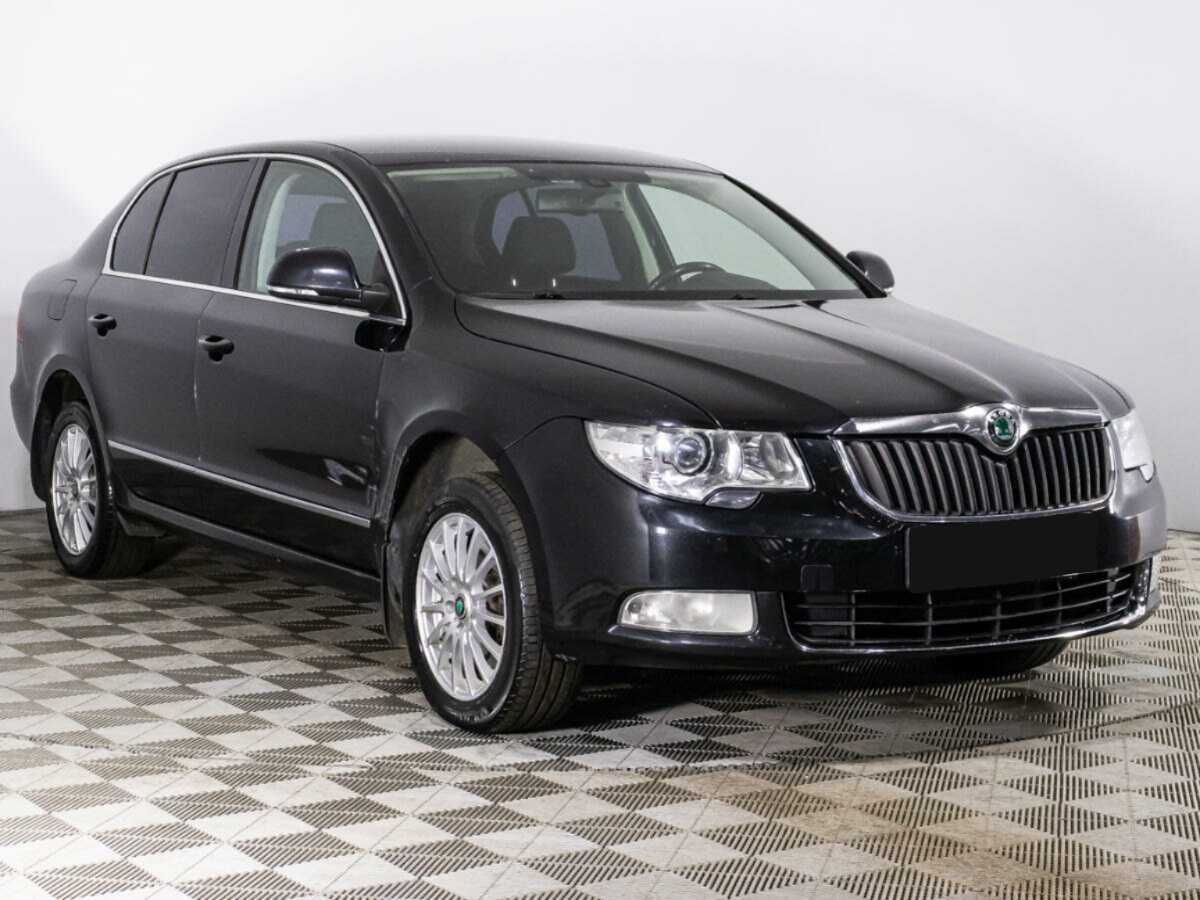 Купить Skoda Superb с пробегом. Фото: #2