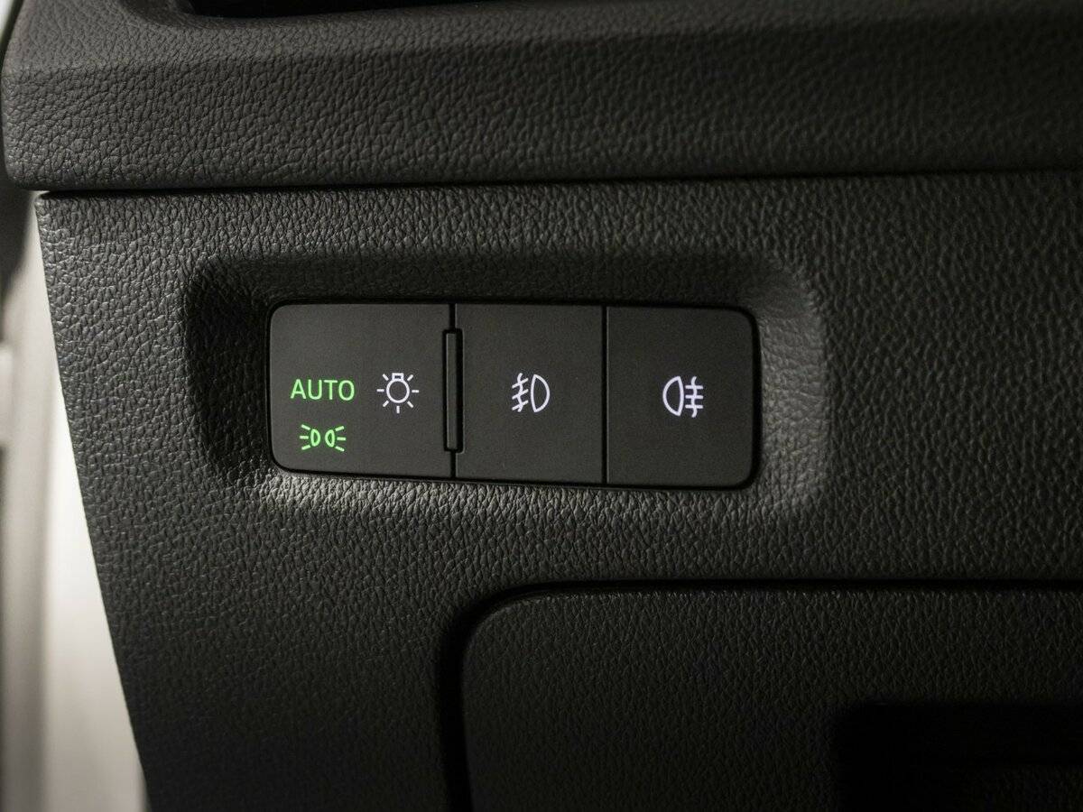 Купить Skoda Octavia с пробегом. Фото: #15