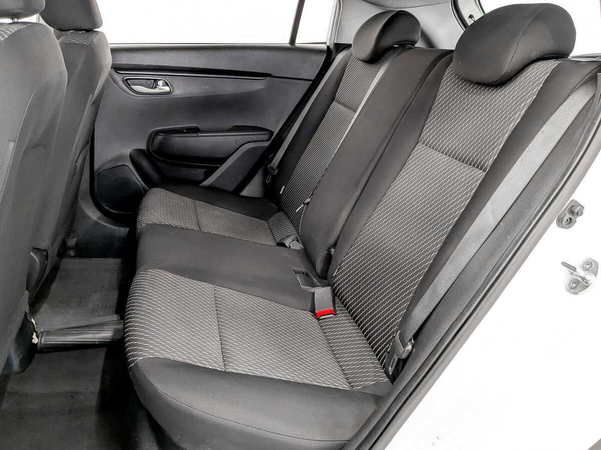 Купить Kia Rio с пробегом. Фото: #11