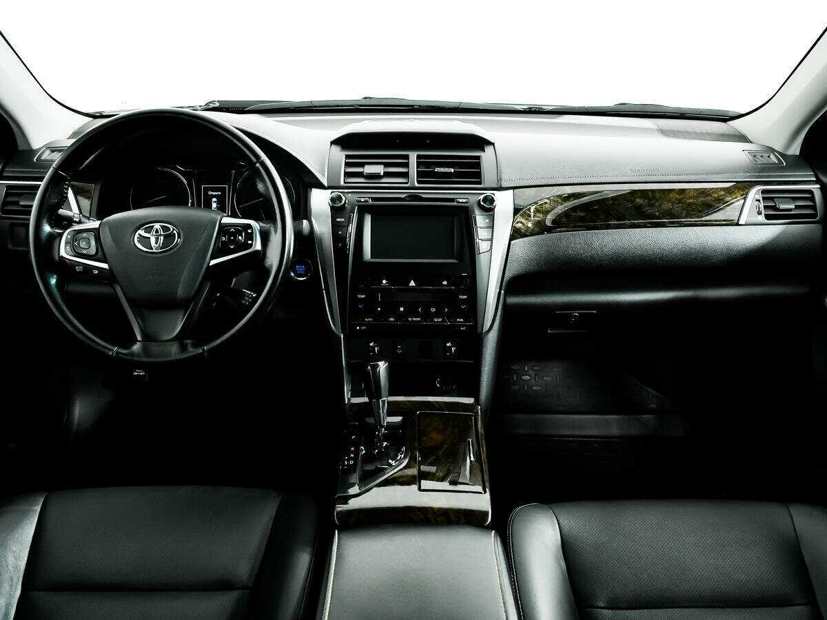 Купить Toyota Camry с пробегом. Фото: #10