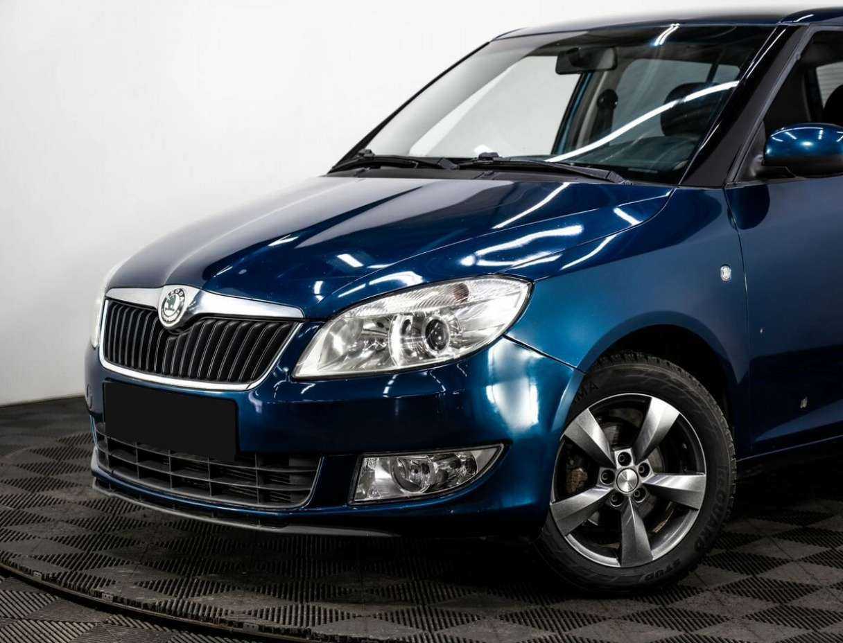 Купить Skoda Fabia с пробегом. Фото: #6