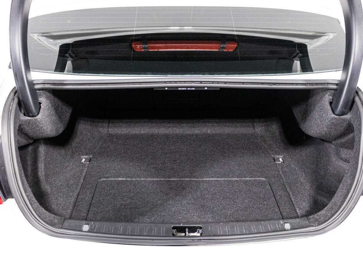 Купить Volvo S60 с пробегом. Фото: #14