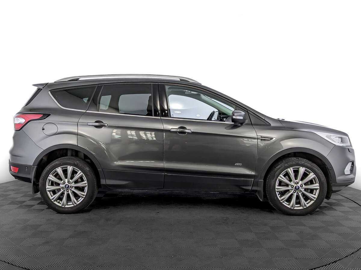 Купить Ford Kuga с пробегом. Фото: #3
