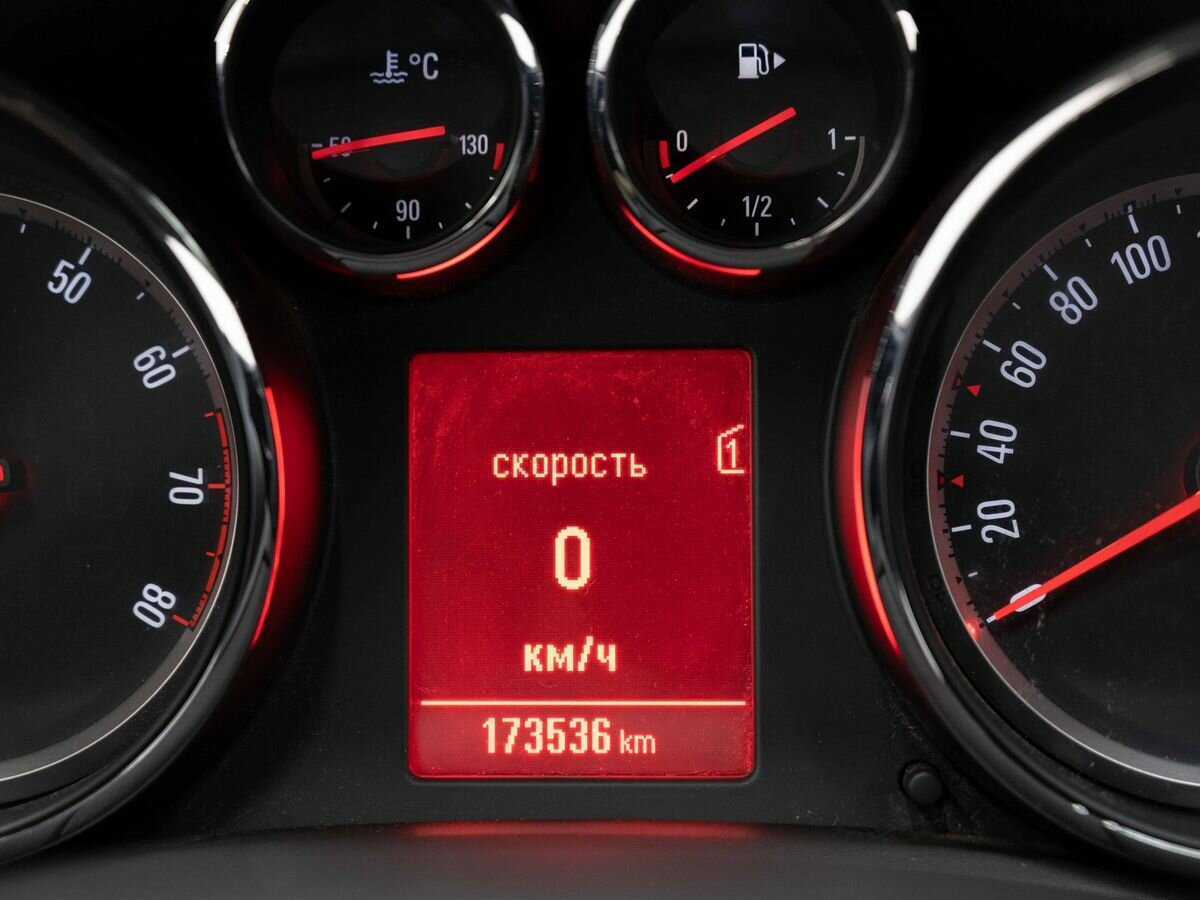 Купить Opel Astra с пробегом. Фото: #13