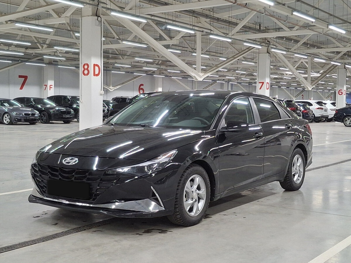 Купить Hyundai Elantra с пробегом. Фото: #0