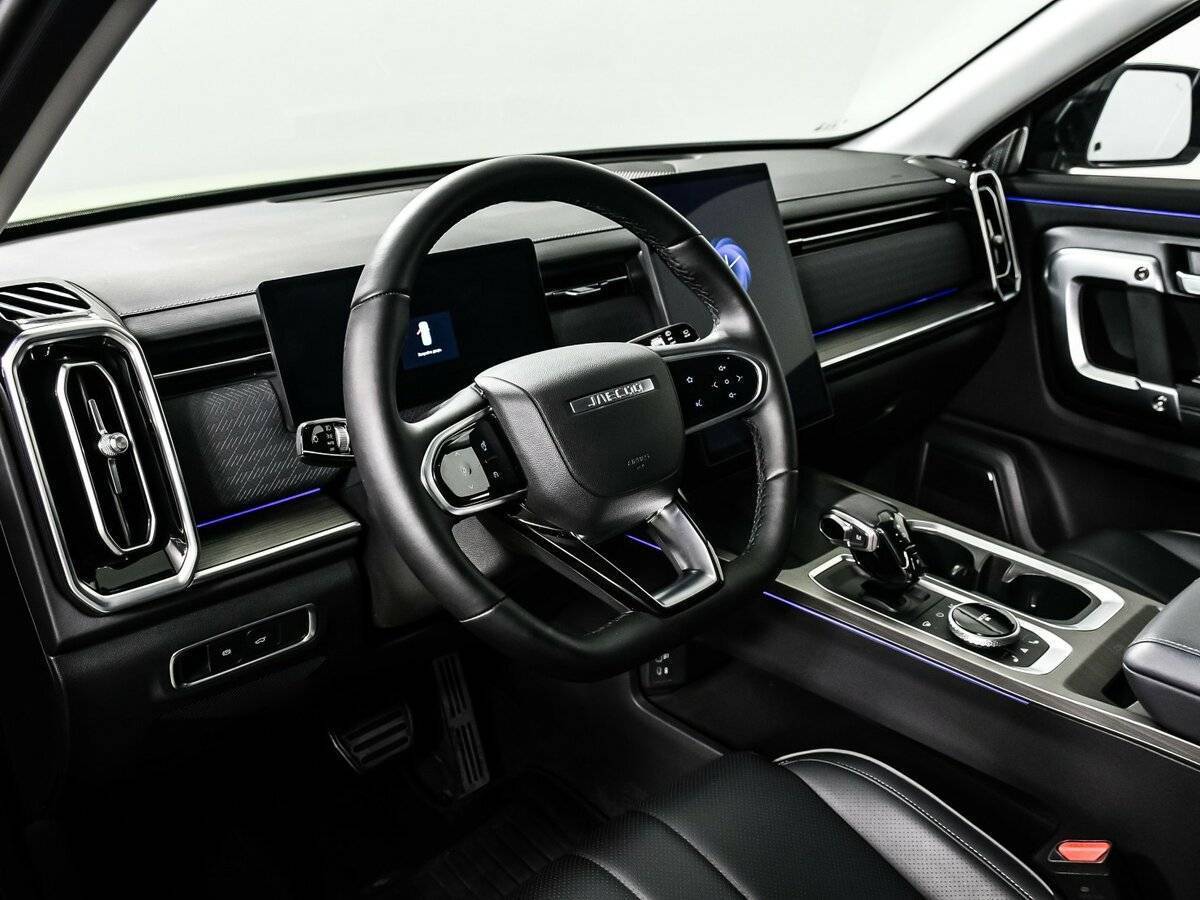 Купить Jaecoo J7 с пробегом. Фото: #12