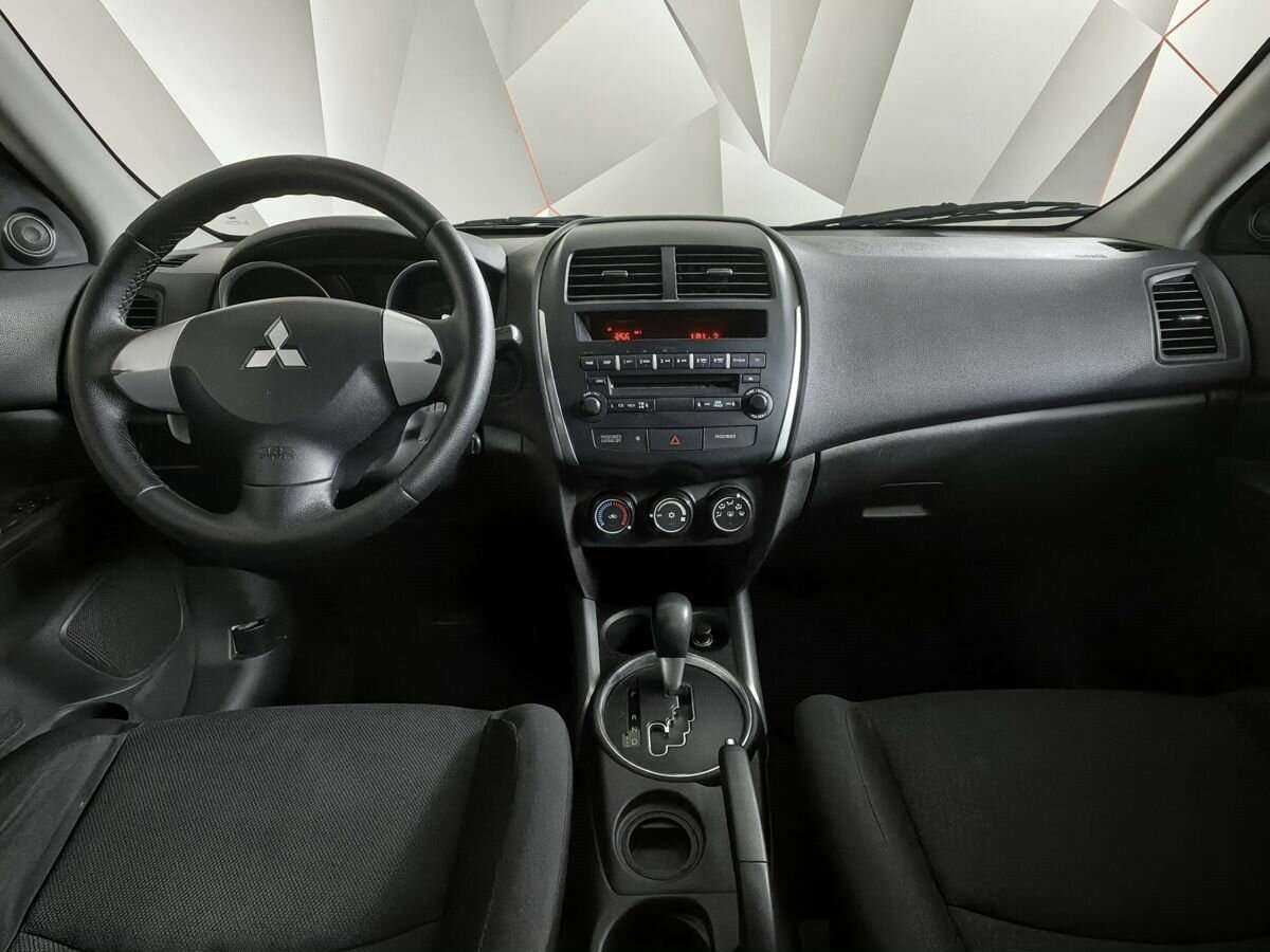 Купить Mitsubishi ASX с пробегом. Фото: #9