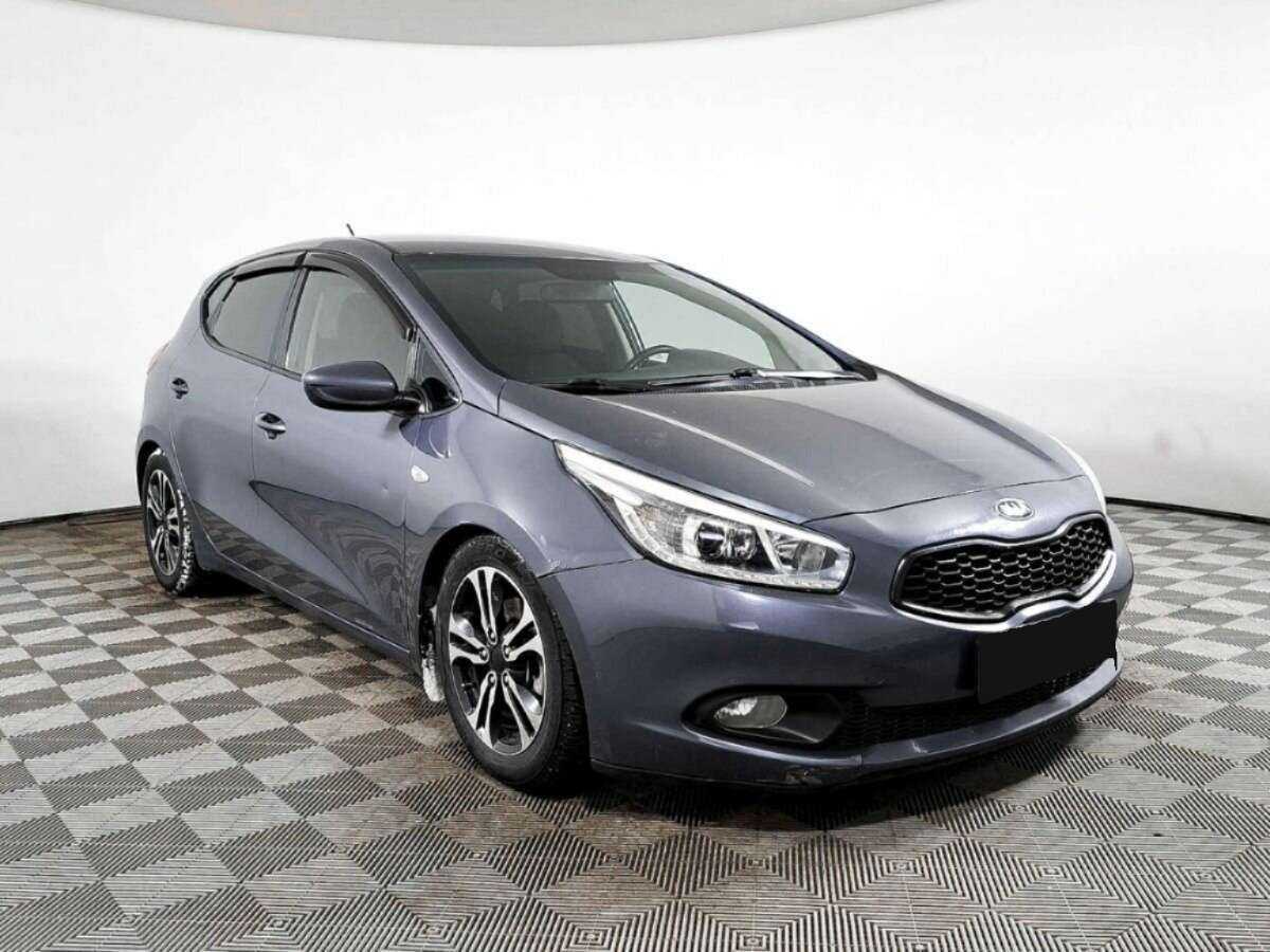 Купить Kia Ceed с пробегом. Фото: #2