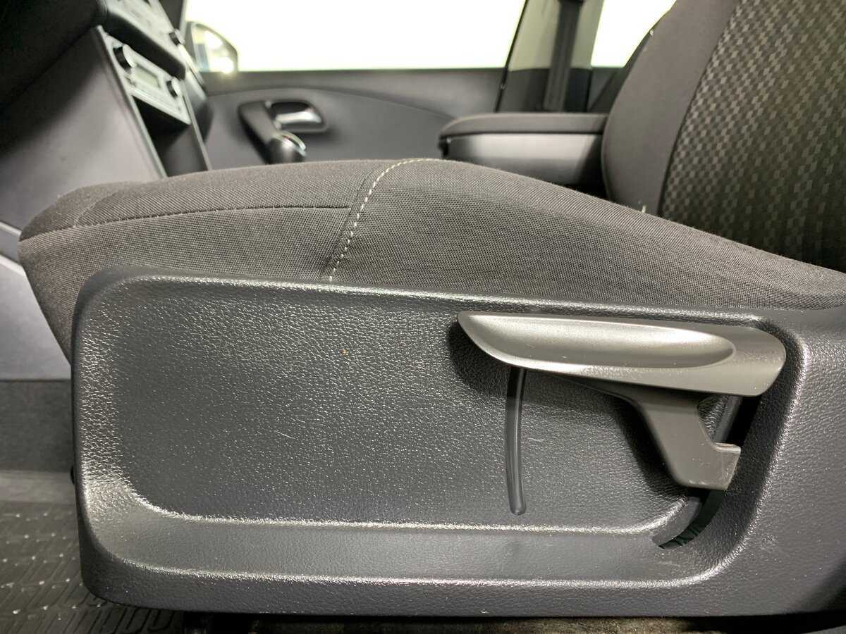 Купить Volkswagen Polo с пробегом. Фото: #13