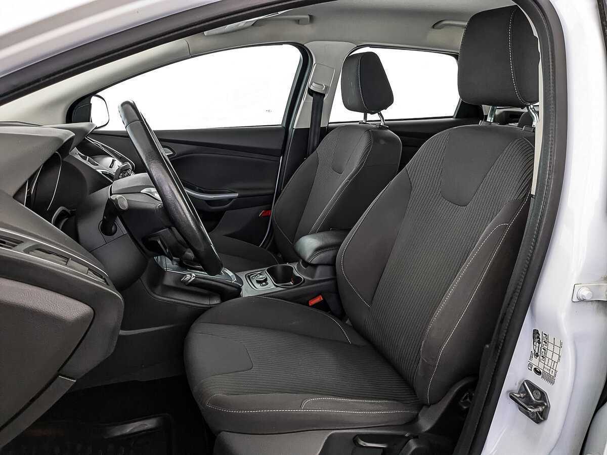 Купить Ford Focus с пробегом. Фото: #19