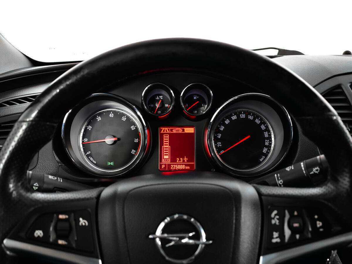 Купить Opel Insignia с пробегом. Фото: #10