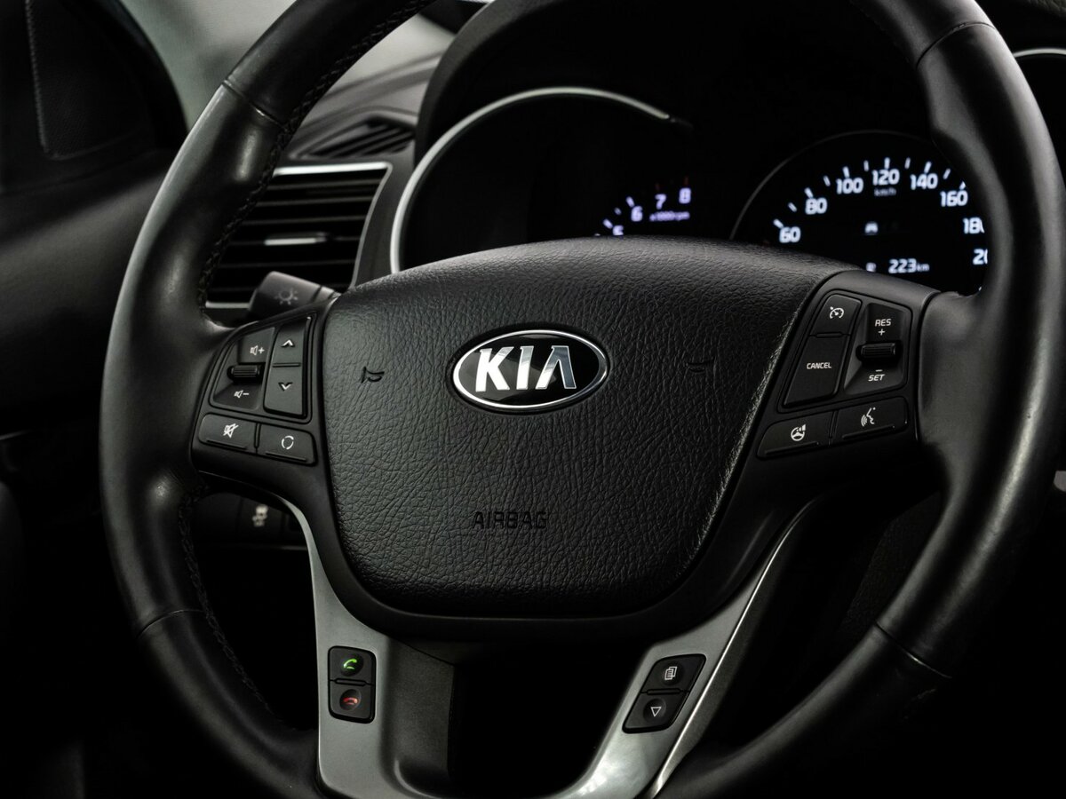 Купить Kia Sorento с пробегом. Фото: #8