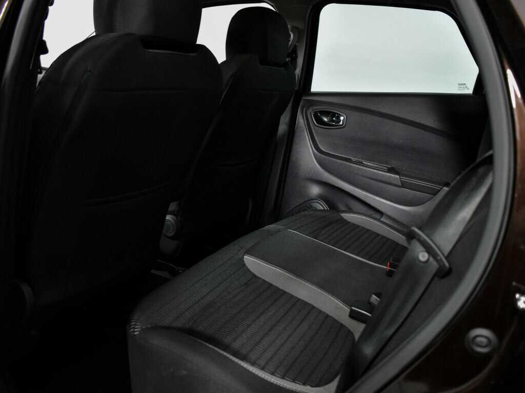 Купить Renault Kaptur с пробегом. Фото: #13