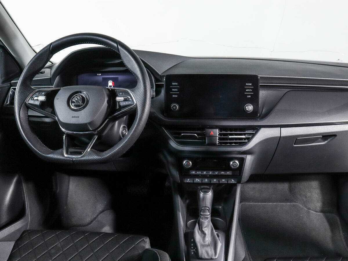 Купить Skoda Rapid с пробегом. Фото: #11