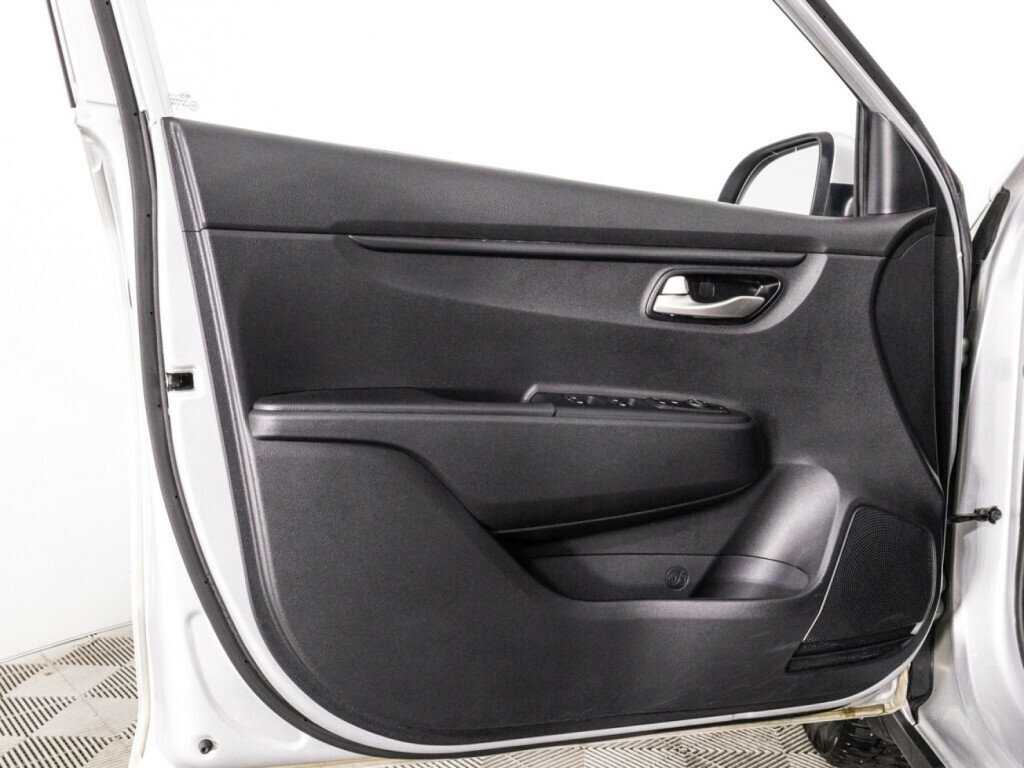 Купить Kia Rio с пробегом. Фото: #22