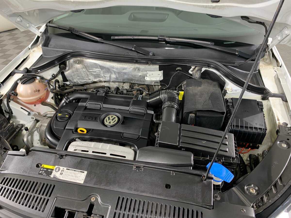 Купить Volkswagen Tiguan с пробегом. Фото: #10