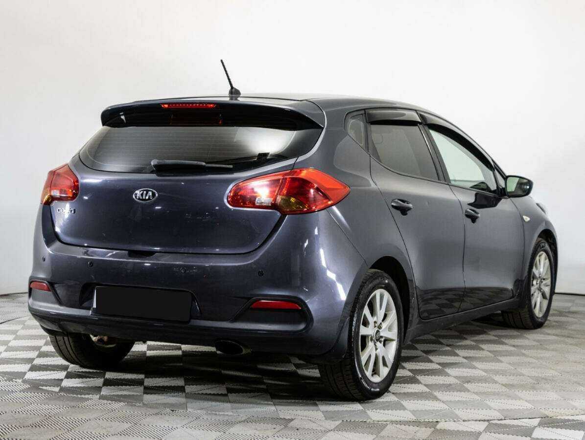 Купить Kia Ceed с пробегом. Фото: #4