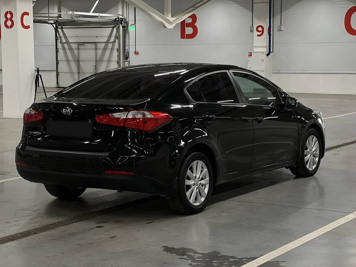 Купить Kia Cerato с пробегом. Фото: #4