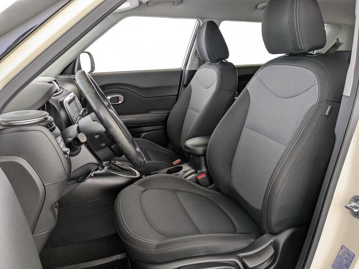 Купить Kia Soul с пробегом. Фото: #17