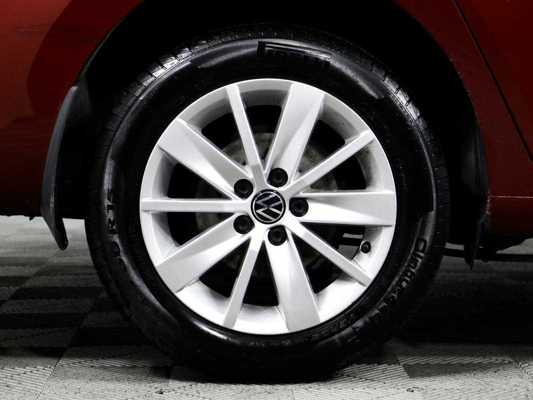 Купить Volkswagen Polo с пробегом. Фото: #13