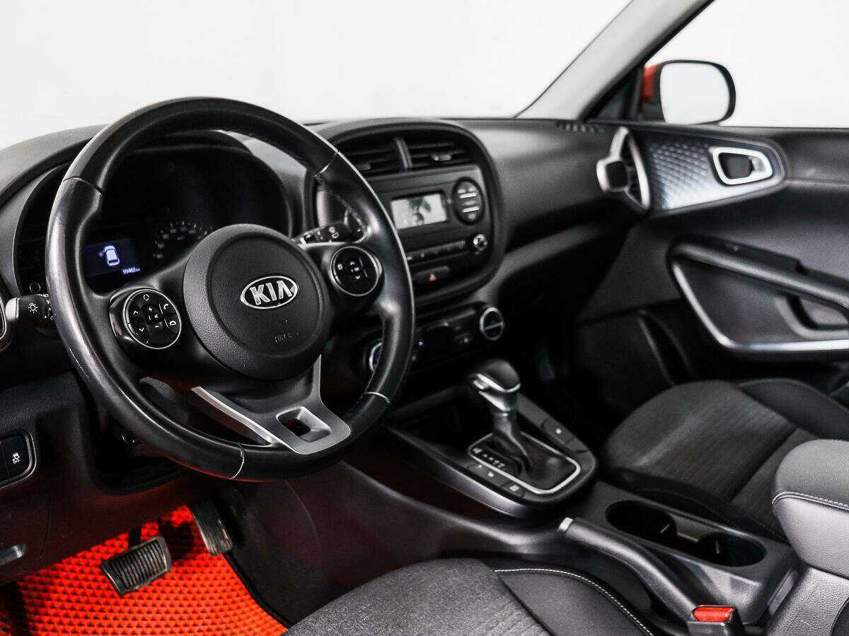 Купить Kia Soul с пробегом. Фото: #8