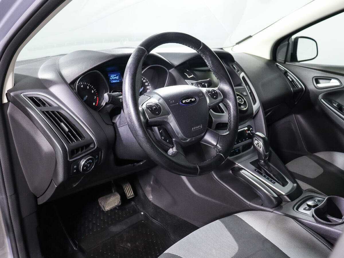 Купить Ford Focus с пробегом. Фото: #11
