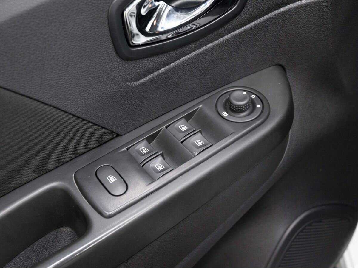 Купить Renault Kaptur с пробегом. Фото: #16