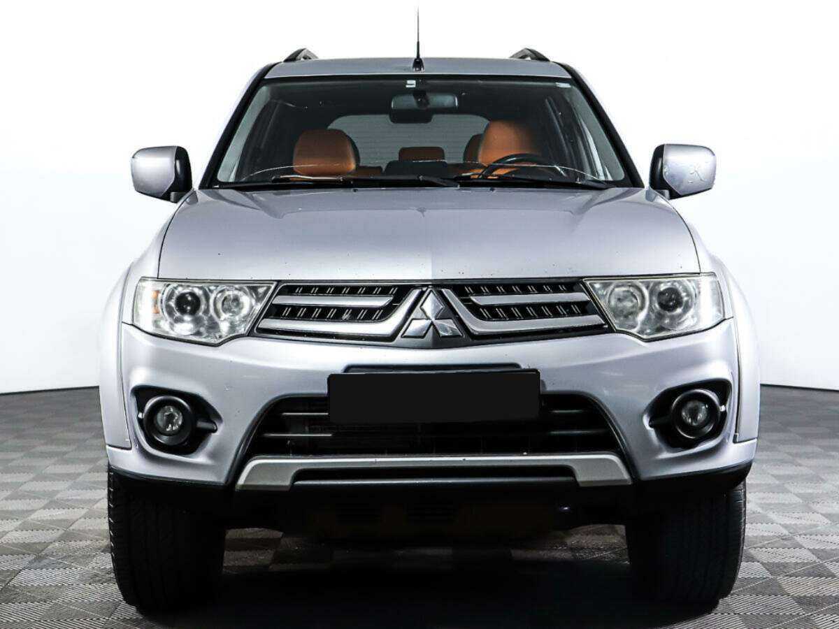 Купить Mitsubishi Pajero Sport с пробегом. Фото: #1