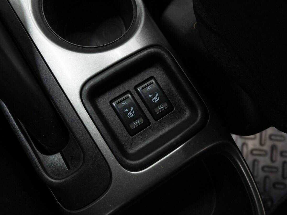 Купить Nissan Juke с пробегом. Фото: #18