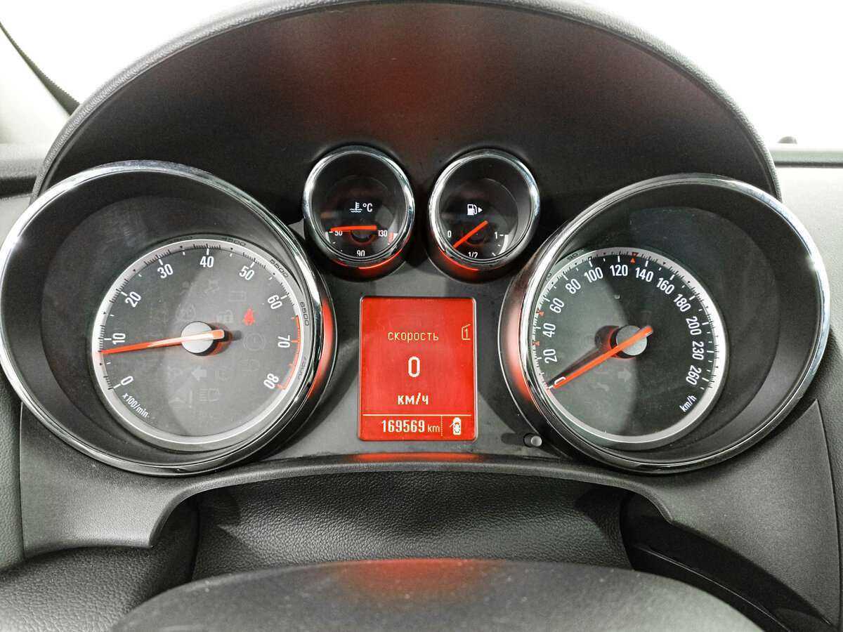 Купить Opel Astra с пробегом. Фото: #8