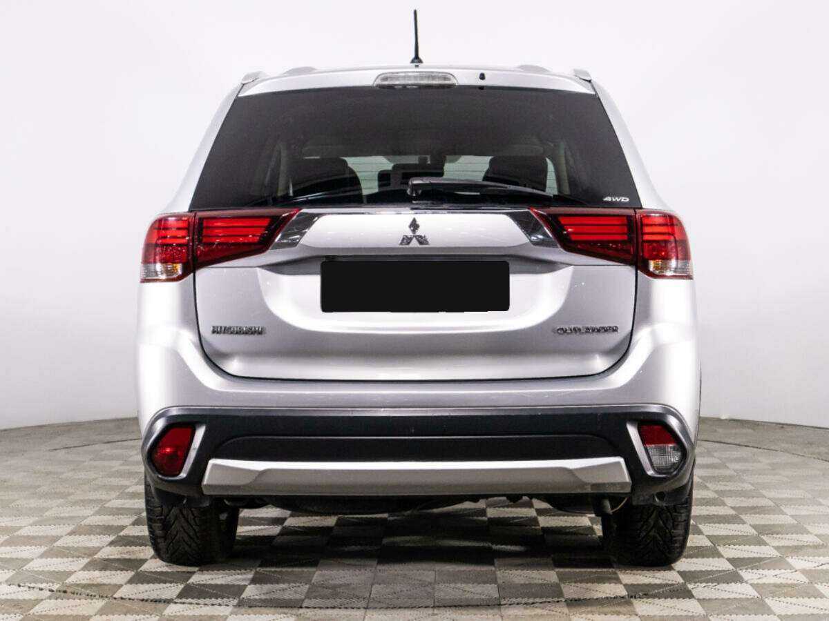 Купить Mitsubishi Outlander с пробегом. Фото: #5