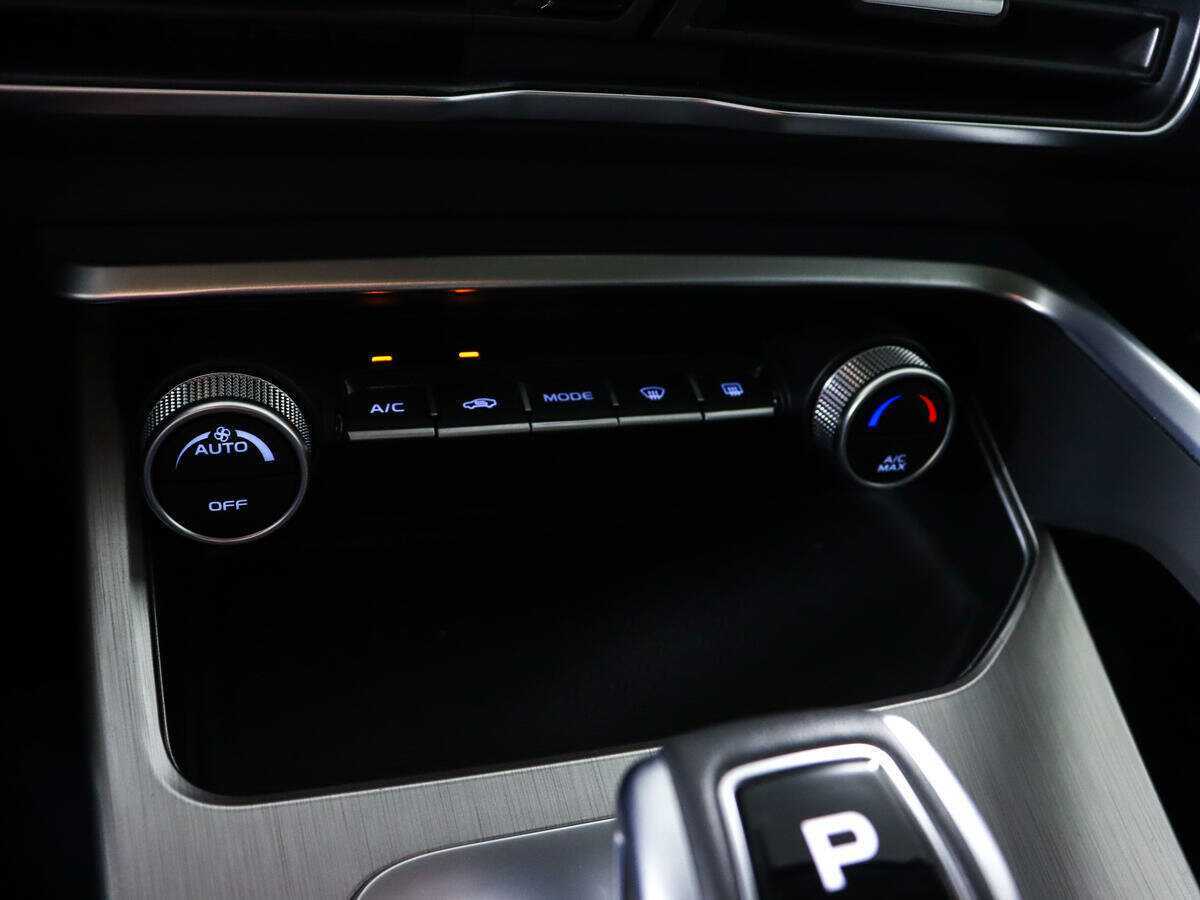 Купить Geely Coolray с пробегом. Фото: #16