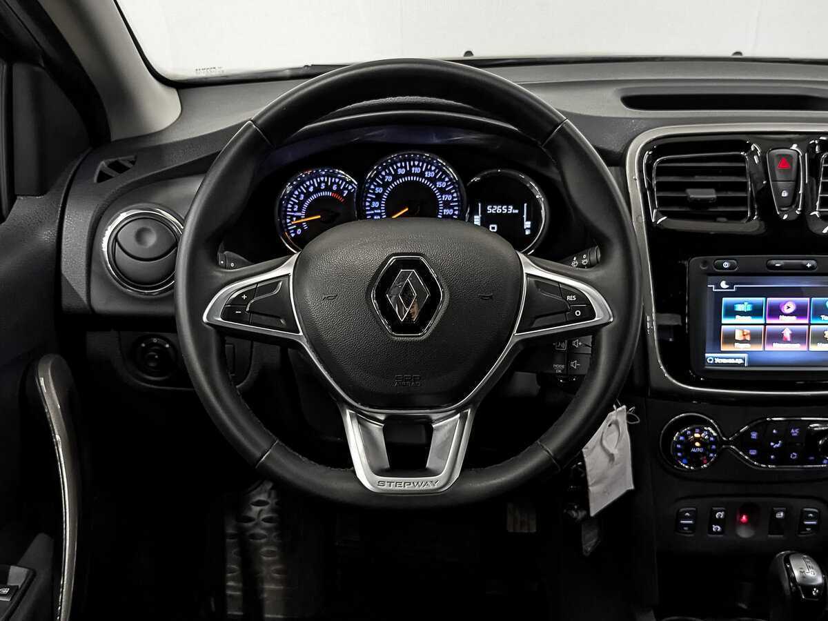 Купить Renault Logan с пробегом. Фото: #21