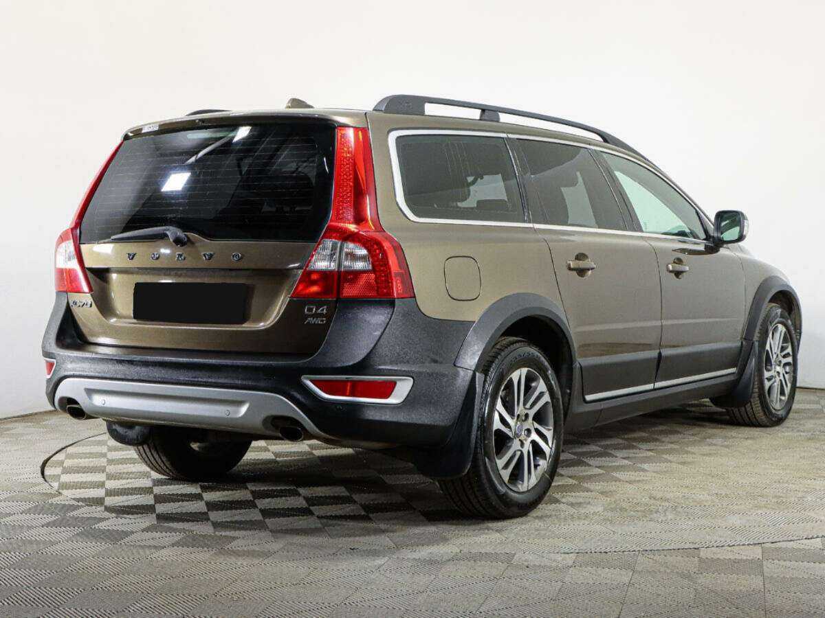 Купить Volvo XC70 с пробегом. Фото: #3
